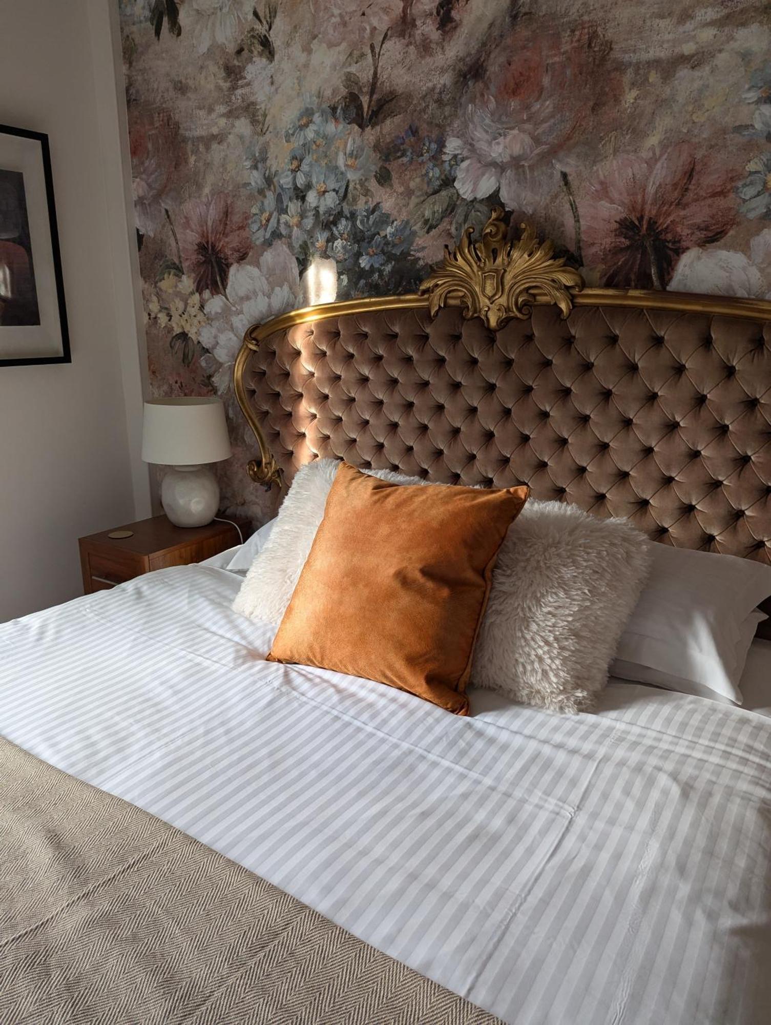 The Duke Hotel Hilmarton Kültér fotó
