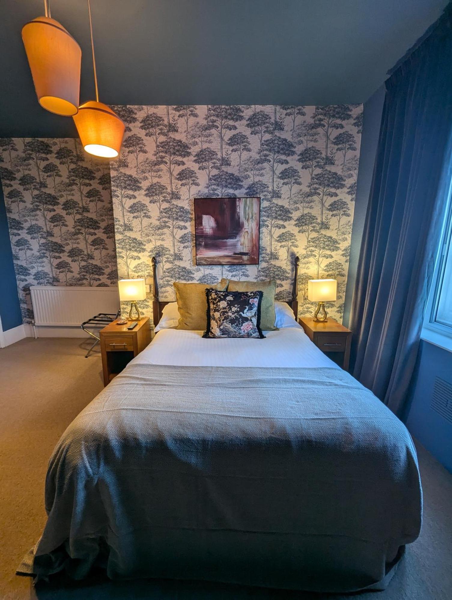 The Duke Hotel Hilmarton Kültér fotó